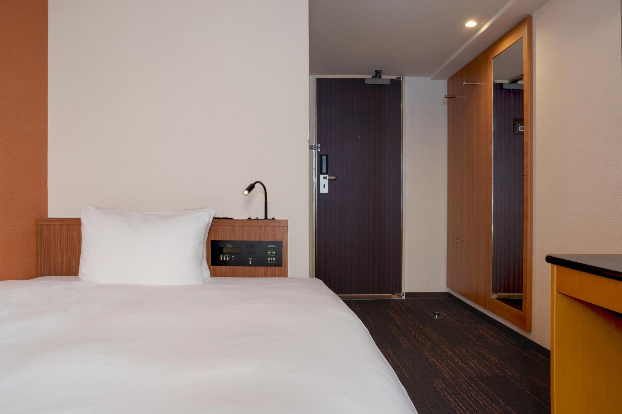 The B Nagoya Hotell Eksteriør bilde